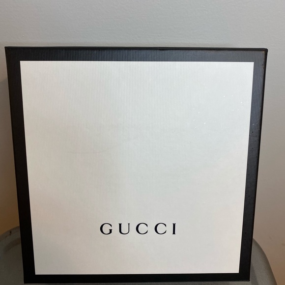Gucci belt - Picture 2 of 4